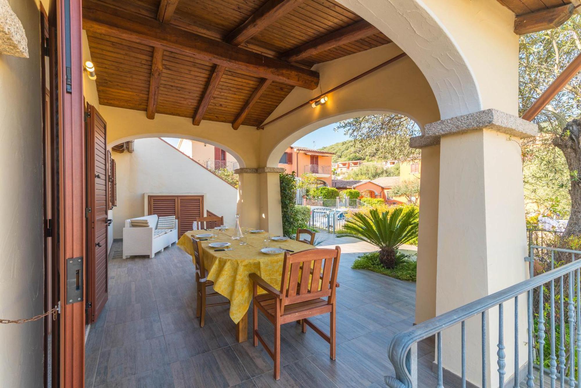 Ferienhaus Con Patio Esterno